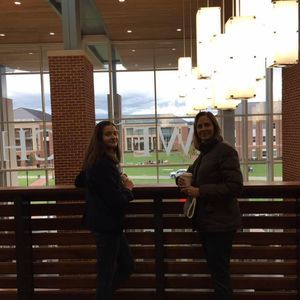 Meet your Posher, Elizabeth